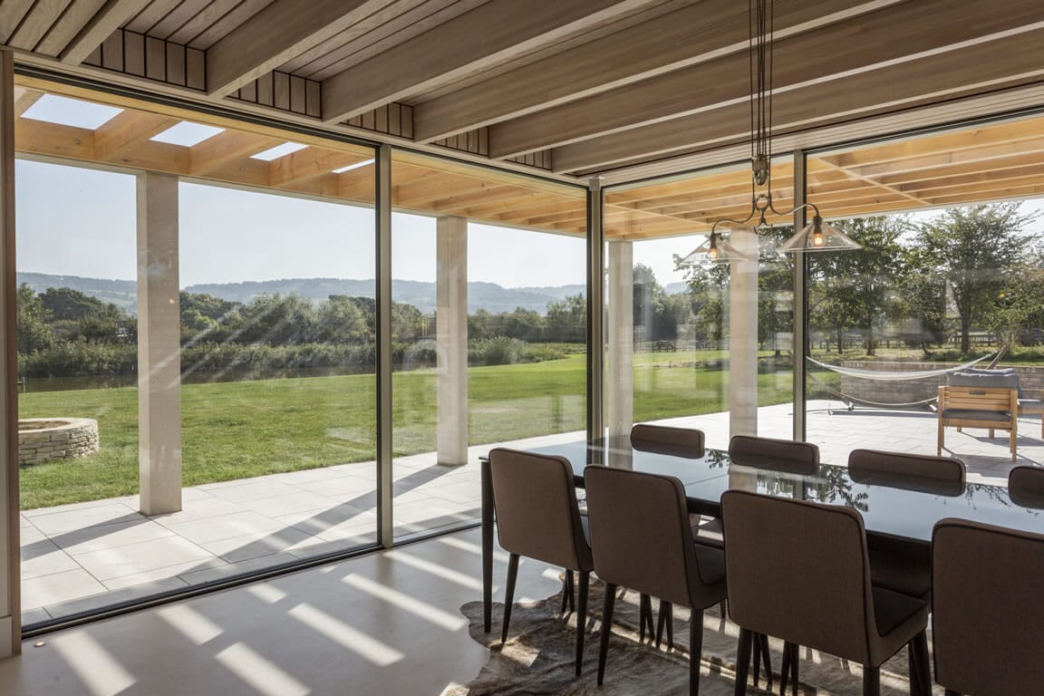The differences between toughened glass vs laminated glass will ensure your building is compliant